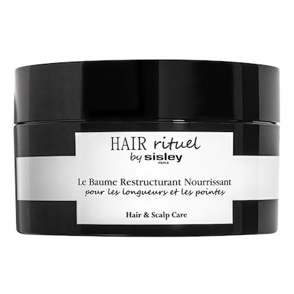 Le Baume Restructurant Nourrissant, de la línea Hair Rituel de SISLEY (95 €), con aceites naturales.