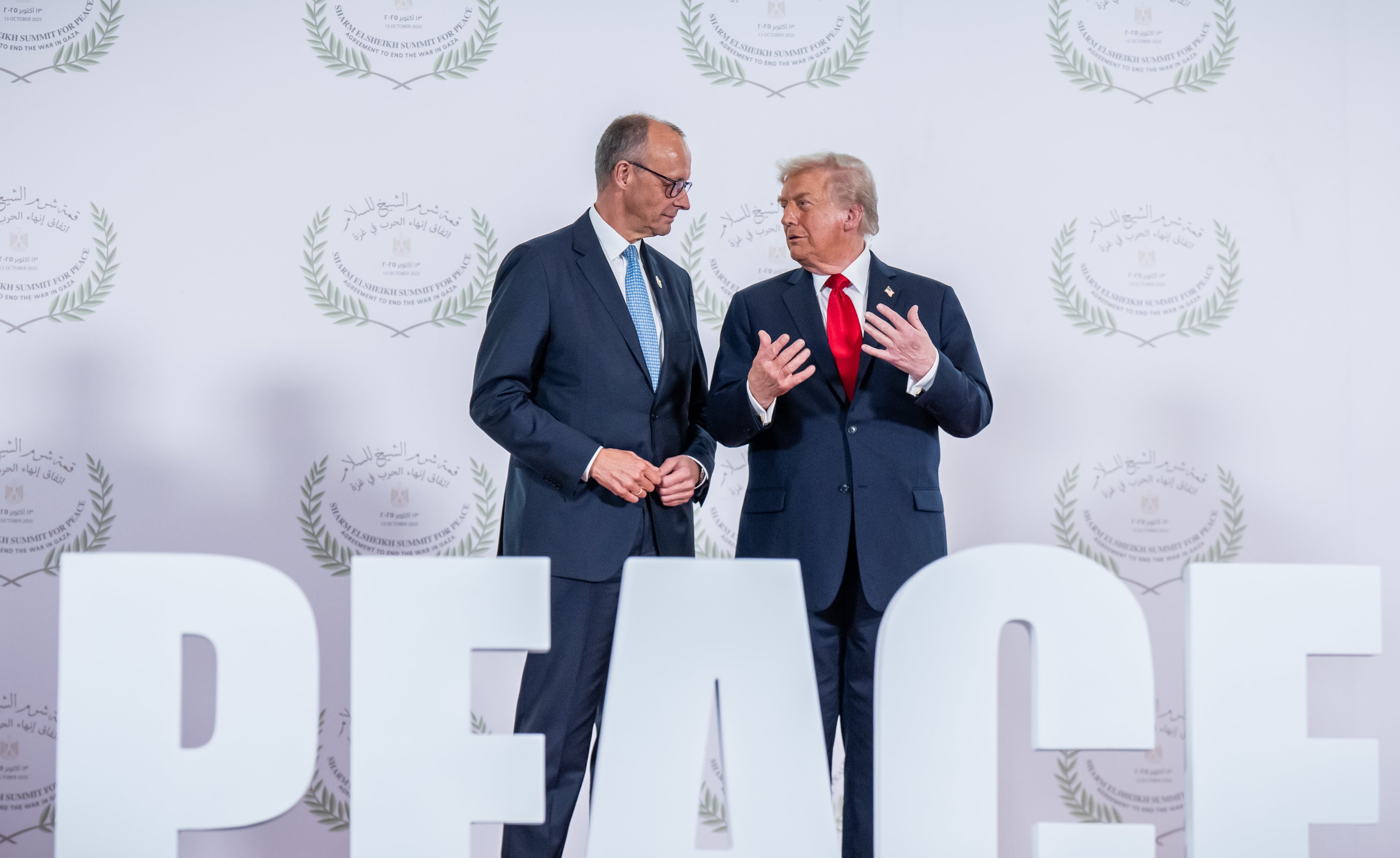 Trump capitaliza ante líderes de todo el mundo el acuerdo de paz en Gaza