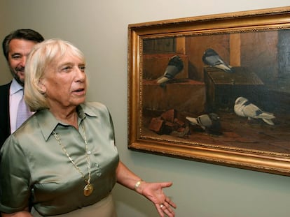 Maya Widmaier Ruiz-Picasso, hija de Pablo Ruiz Picasso, durante la presentación de la exposición 'José Ruiz Blasco (1838-1913)', en la Casa Natal del pintor en Málaga, en 2004.