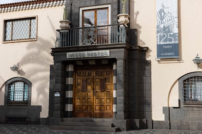 Fachada del Museo Néstor, en el Pueblo Canario de Las Palmas de Gran Canaria.