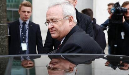 El expresidente de Volkswagen, Martin Winterkorn, a su salida del Parlamento alemán en 2017. 