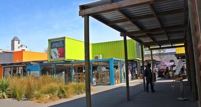 Un paseo por Re: START, nuevo espacio creado en Christchurch a partir de contenedores de barco rehabilitados.