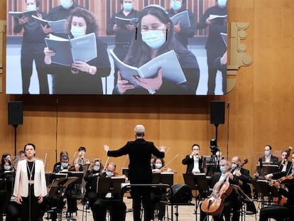 Concierto de la Real Filharmonía con el coro de la OSG.