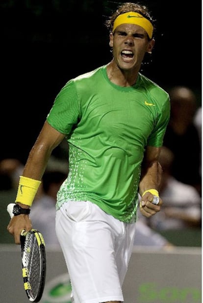 El tenista español celebra el punto de partido contra el checo Tomas Berdych durante el Abierto celebrado en el Stadium de Cradon Park.