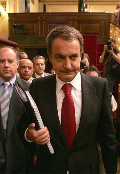 El presidente José Luis Rodríguez Zapatero, en el Congreso.