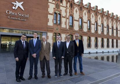D'esquerra a dreta, Àngel Font; Víctor Grífols; Josep Vilarasau; Albert Barberà; Raimon Grífols; Bonaventura Clotet.