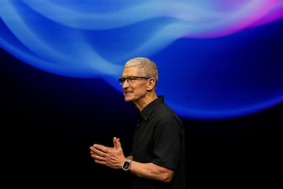 El consejero delegado de Apple, Tim Cook, el mes pasado en un acto en su sede de Cupertino (California).