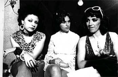 Alaska, Eva Siva y Carmen Maura (de izquierda a derecha), intérpretes de <i>Pepi, Luci Bom y otras chicas del montón</i>.