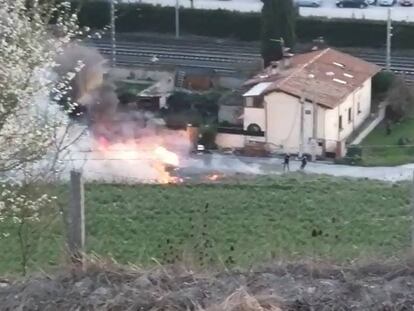 Imagen del accidente de una avioneta en Noáin (Navarra).