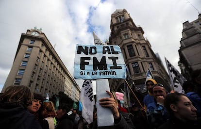 Manifestación en Buenos Aires contra la intervención del FMI, el 1 de junio pasado.