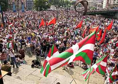 Imagen de la manifestación de este mediodía en Bilbao.