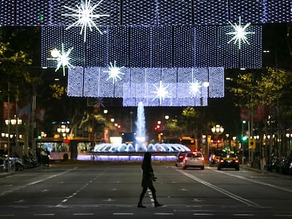 Luces de Navidad en el centro de Barcelona.