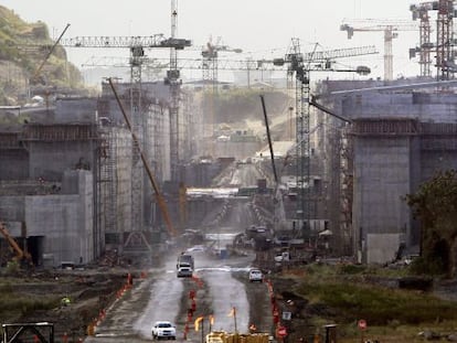 Work being undertaken at the Panama Canal.