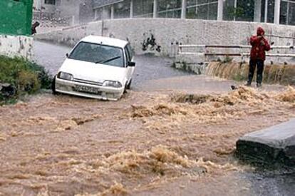 Imagen de la tromba de agua en Santa Cruz de Tenerife.