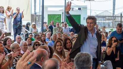 El presidente del PP, Alberto Núñez Feijóo, este miércoles en un mitin en Melilla.