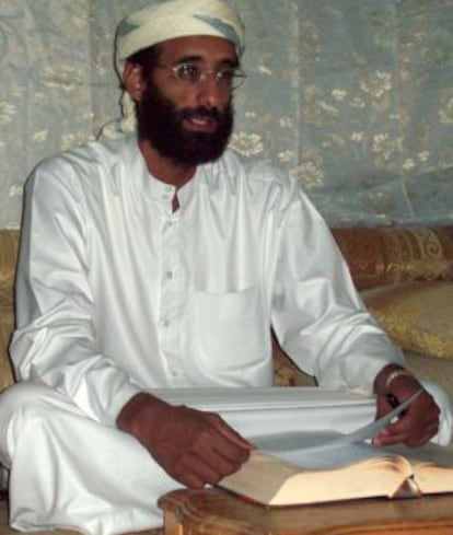Foto sin datar de Anuar al Aulaki, jefe de Al Qaeda en Yemén alcanzado por drones de EE UU en septiembre de 2011.