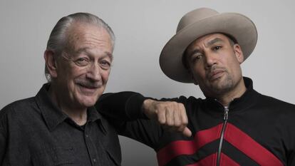 Charlie Musselwhite, a la izquierda, y Ben Harper, en un hotel de Madrid.