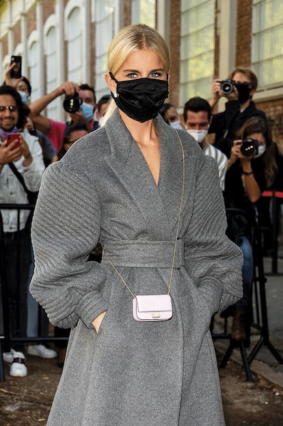 La ‘influencer’ Caroline Daur, en el desfile de Fendi en la Semana de la Moda de Milán, celebrada el pasado mes de septiembre.