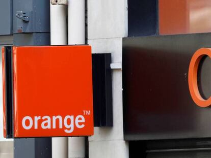 Orange regala su servicio de televisión, con 60 canales, a sus clientes de solo móvil
