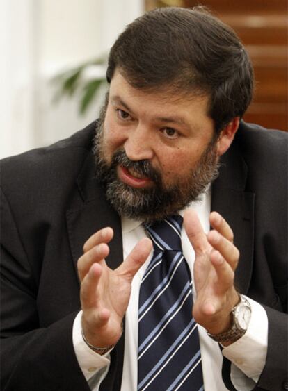 Francisco Caamaño, ministro de Justicia, en su despacho de la calle San Bernardo de Madrid.