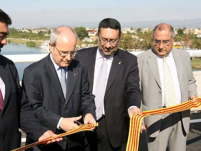 Gervasi Aspa (segundo por la derecha), en 2010.