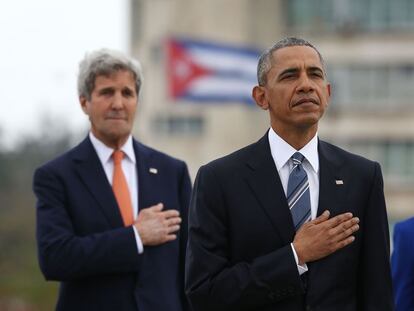 Kerry, junto a Obama en la Plaza de la Revoluci&oacute;n.