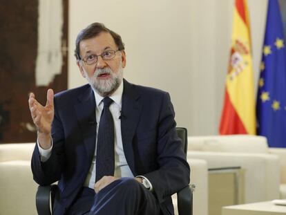 El presidente del Gobierno, Mariano Rajoy, en el Palacio de la Moncloa.