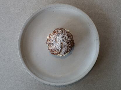 Postre Madrid Brest, con un praliné de almendras garrapiñadas.