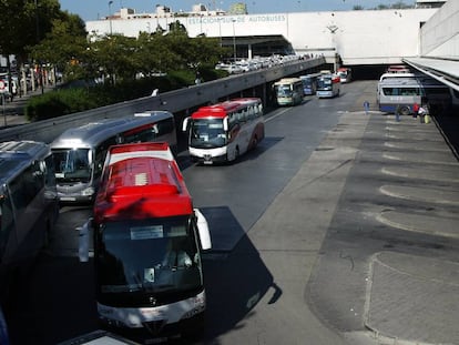 Varios autobuses salen de la Estaci&oacute;n sur de Madrid.