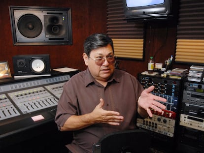 Abraham Quintanilla en el estudio Q Productions, en Corpus Christi, Texas, el 24 de junio del 2011