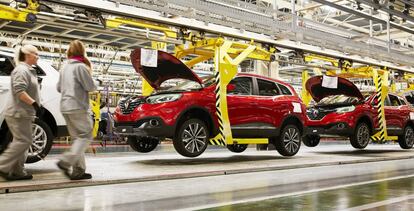 Línea de montaje en la planta de Renault Valladolid.