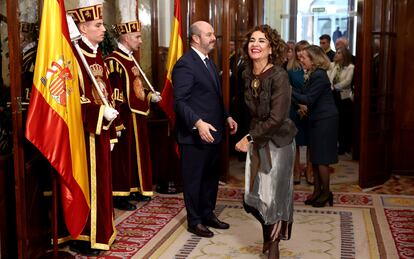 La ministra de Hacienda, María Jesús Montero, tras ser recibida por el presidente del Senado y la presidenta del Congreso.