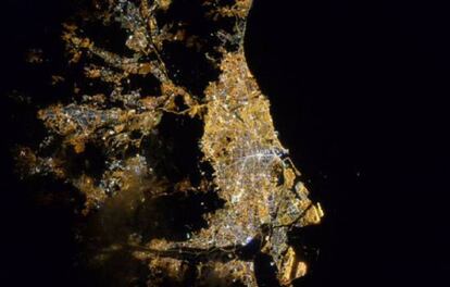 Imatge de Barcelona presa des de l'espai.