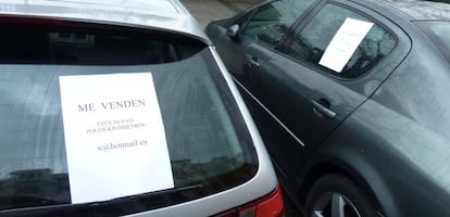 Venta ilegal de coches en la calle