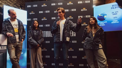 Felipe Ambra, vicepresidente de Marketing de Grupo Modelo; Paola Camacho, cofundadora de NanoFreeze; Alejandro Gutierrez, vicepresidente DTC de Grupo Modelo), y Yune Aranguren, directora de Marcas Core de Grupo Modelo.