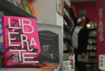 Interior de la librería Berkana, en Madrid.