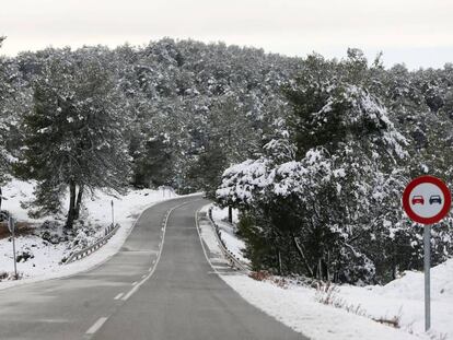 La carretera que une Banyeres con Bocairent. 