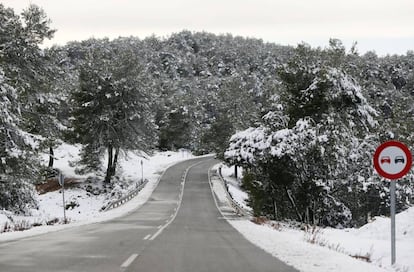 La carretera que une Banyeres con Bocairent. 