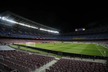 Vista general del Camp Nou antes del encuentro.