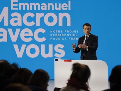 El presidente francés, Emmanuel Macron, este jueves durante la presentación de su programa electoral en Aubervilliers.