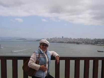 La autora de la carta, en la bahía de San Francisco (California).