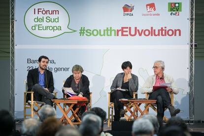 Alberto Garzón (IU), Maite Mola, Laia Ortiz (ICV) y Yannos Milios (Syriza) en el debate.