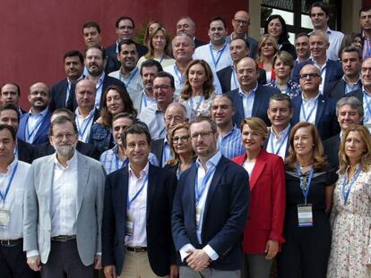 Mariano Rajoy, en Palma con los presidentes provinciales del PP. 