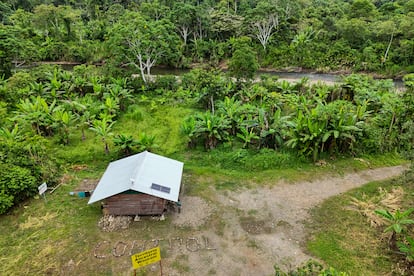 La Nacionalidad Waorani instaló una estación de control en el cantón Arajuno, provincia de Pastaza.