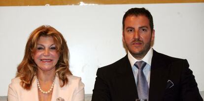 Borja Thyssen con su madre