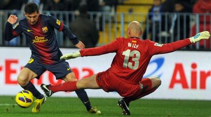 Caballero, ante Messi. 