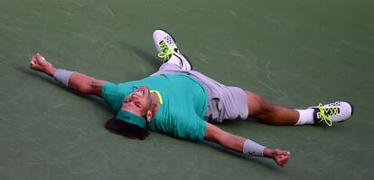 Nadal celebra su triunfo en la final de Indian Wells.