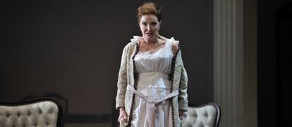Nuria Espert en 'La loba'.
