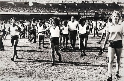 Futebol feminino proibido