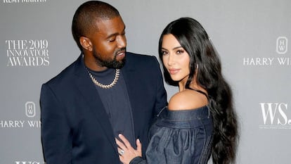 Kim Kardashian y Kanye West, durante una entrega de premios en noviembre de 2019.